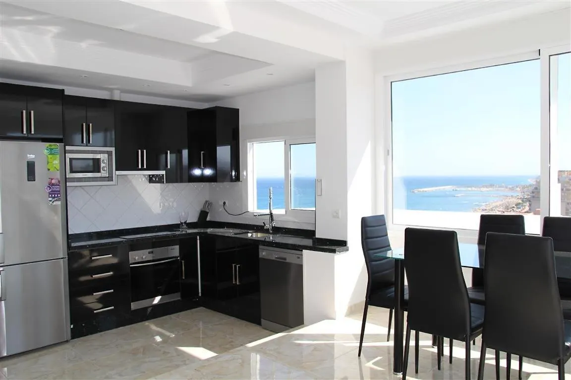 Impresionante Atico, Primera Liinea Playa, Vistas Al Mar, Piscina Comunitaria Fuengirola 0*,
