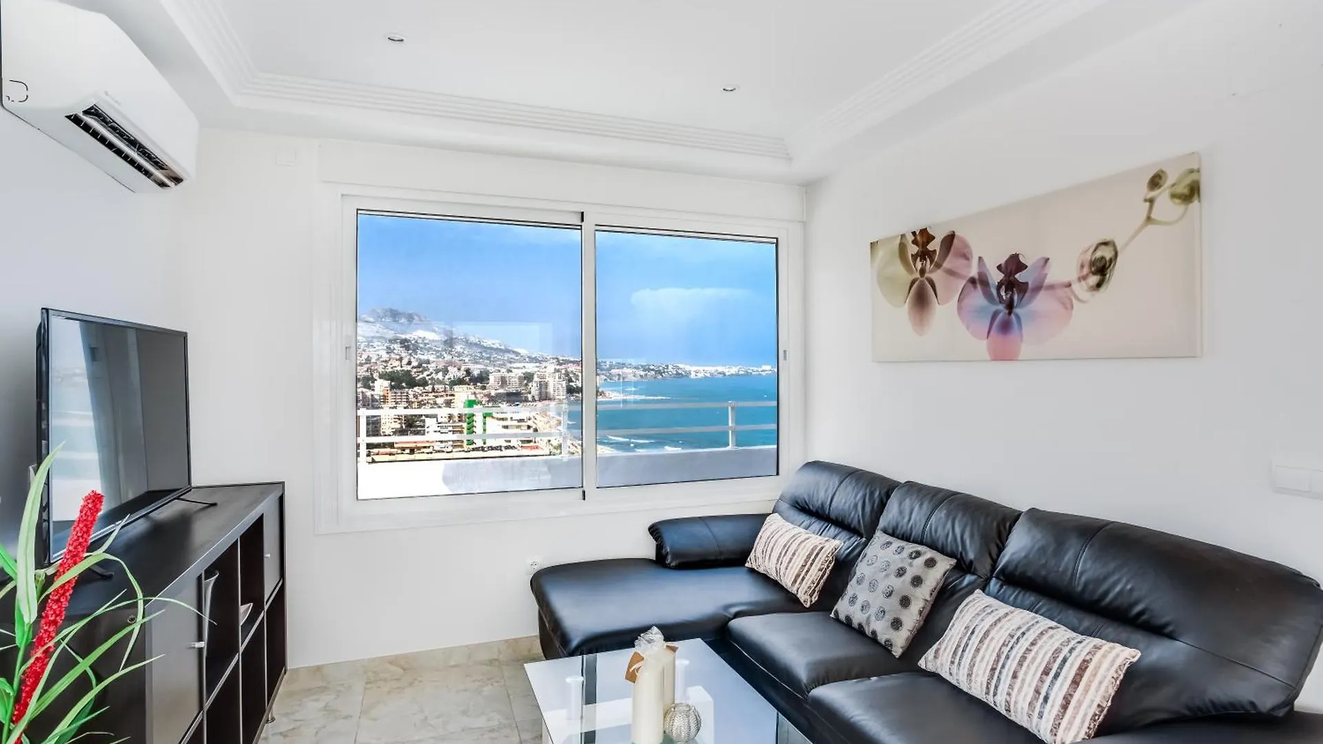 Apartment Impresionante Atico, Primera Liinea Playa, Vistas Al Mar, Piscina Comunitaria Fuengirola