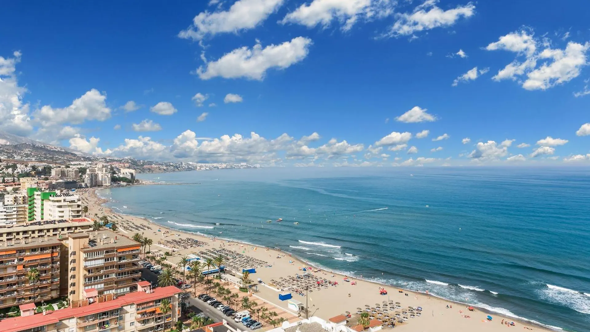 Apartment Impresionante Atico, Primera Liinea Playa, Vistas Al Mar, Piscina Comunitaria Fuengirola Spain